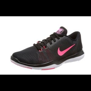 Nike Wmns Flex Supreme TR 5 Cross Training Shoe